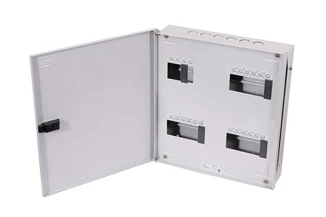 Single Phase 220 240 V Tpn Double Door Horizontal Distribution Board At