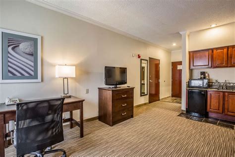 Quality Inn & Suites Seabrook, TX - See Discounts