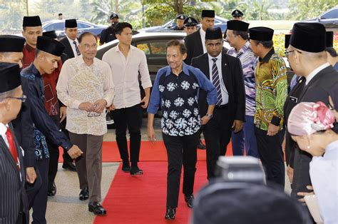 Pm Anwar Sultan Of Brunei Hold Meeting To Boost Bilateral Ties