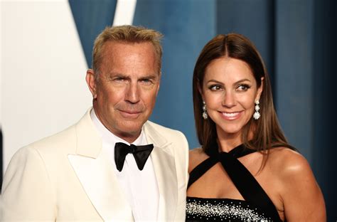 Judge Orders Kevin Costner S Estranged Wife To Vacate California Home