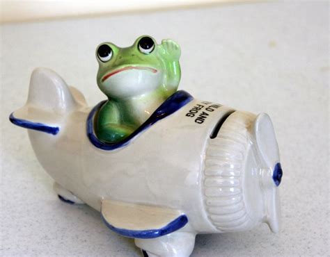 Norcrest Frog Bank Froggie Flying An Airplane Vintage Ceramic Decor