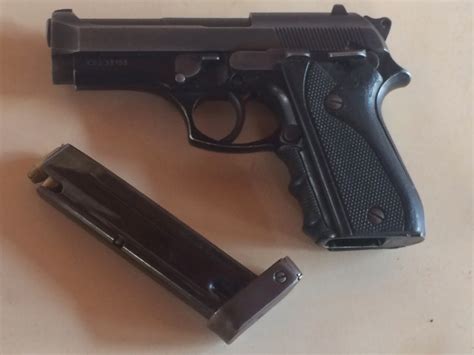 Polícia Militar de Rio Verde Pistola 380 apreendida através de