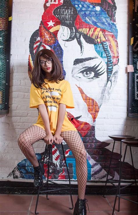 Clip biến hóa Hot girl của nam sinh gây sốt cộng đồng mạng