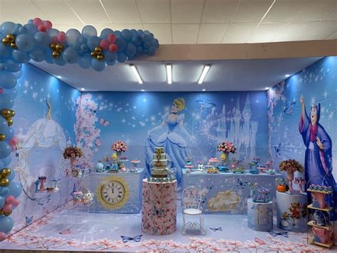 Decoração Cinderela | Festa de aniversário da cinderela, Enfeites de ...