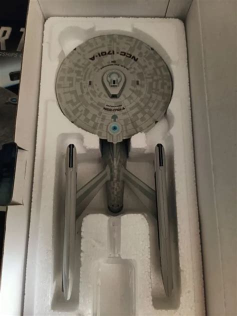 EAGLEMOSS STAR TREK XL USS Enterprise NCC 1701 A Boxed With