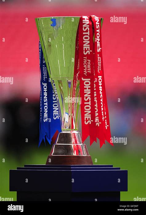 Soccer Johnstones Paint Trophy Final Brentford Carlisle United Wembley