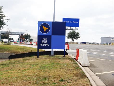 AUS Economy Parking in Austin, TX 78719 - (512) 5...