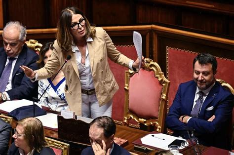 Informativa Di Daniela Santanche Al Senato Dago Fotogallery