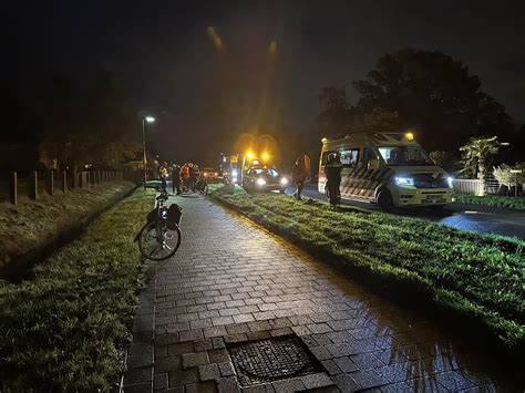 Fotonieuws Fietsster Gewond Bij Aanrijding Op Fietspad In Opeinde