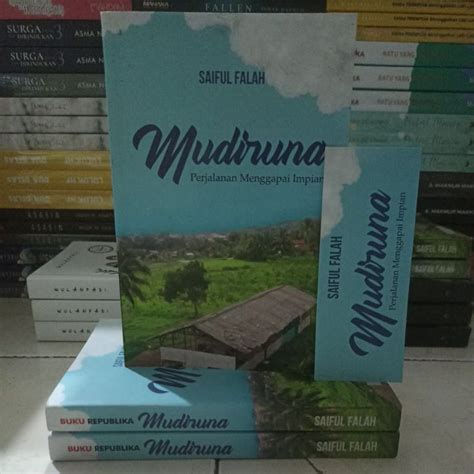 jual  biografis bacaan memoar tokoh sejarah mudiruna