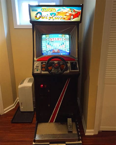 Sega Turbo Outrun Arcade Game