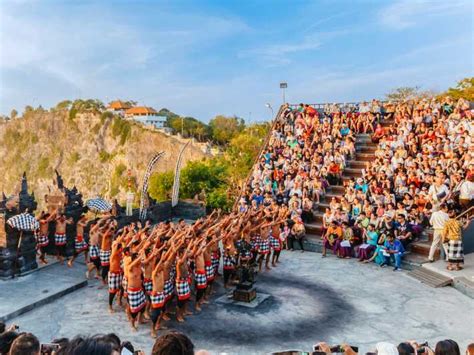 Bali Skip The Line Uluwatu Tempel En Kecak Fire Dance Tour GetYourGuide