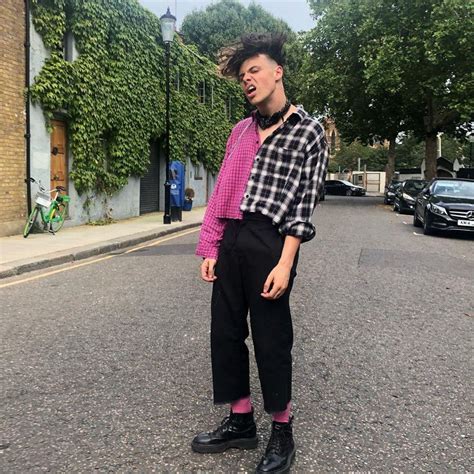 Half Pink Half Black Plaid Cropped Top Worn By Yungblud On His Instagram Account Yungblud