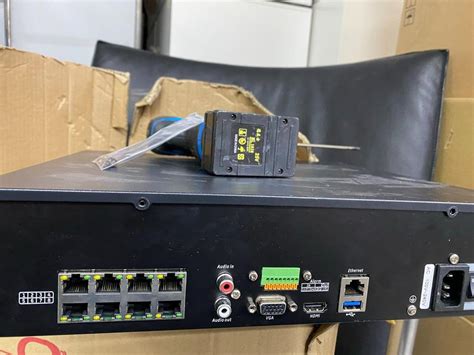 防盜監控系統 Interlogix TVN 1008S TruVision NVR 10 8 Channels POE Switch