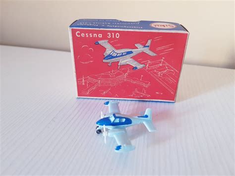 Siku Miniatura De Avi O Tupolew Tu Cessna