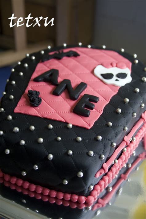 Tarta Ataud De Monster High Fondant Tartas Tartas Fondant Fondant