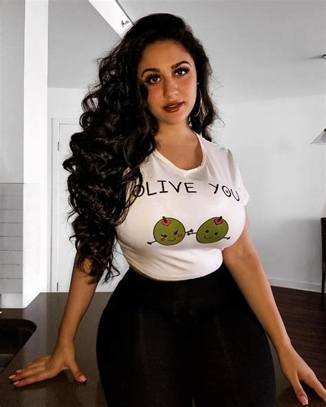 Hot Sexy Babes Titties Big Boobs White Tops Pink Dress Olive Two Piece Skirt Set Crop Tops