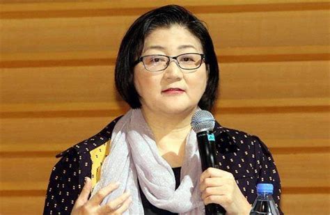 辜嚴倬雲：拒成不正當轉型幫凶 雷倩當選婦聯會新主委 政治要聞 中國時報