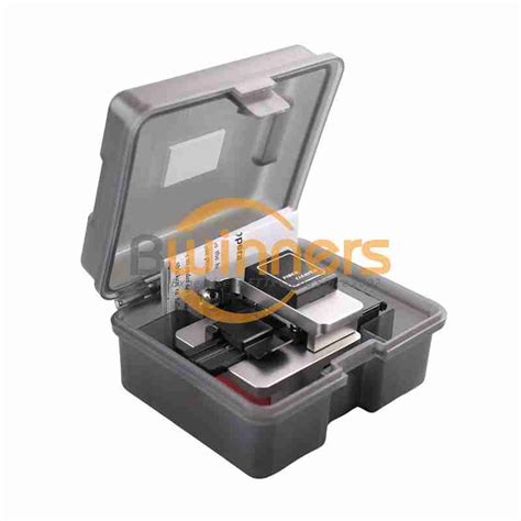 Optical Fiber Cleaver For Seamless And Flawless Connections - BWNFiber