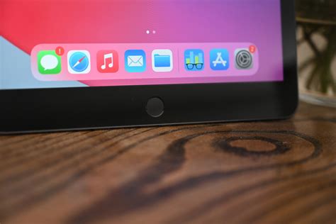 Review Apple S Eighth Gen IPad Is Powerful And Expectedly Boring