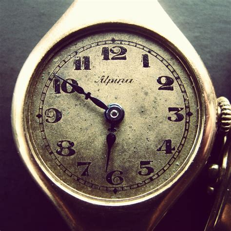 old watch | Old watches, Accessories, Jewelry