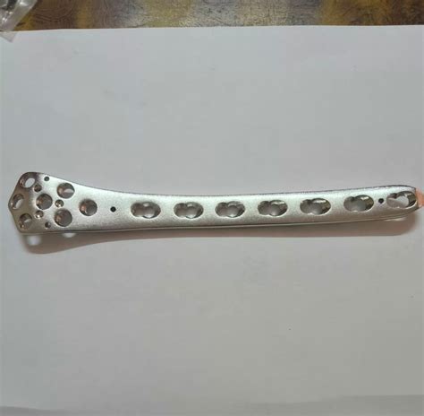 Distal Femur Lcp Orthopedic Implants Plate Stainless Steel At Rs