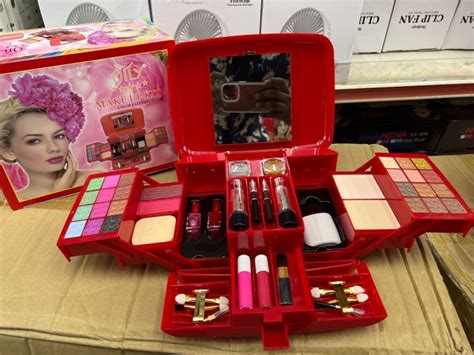 Malaysia Ready Stock The Beauty Street Miss Rose Professional Makeup