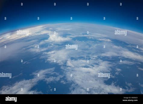 Curvature of the earth hi-res stock photography and images - Alamy