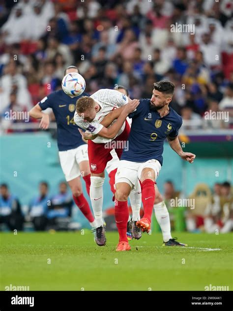 Doha Qatar December 4 Player Of France Olivier Giroud Fights For