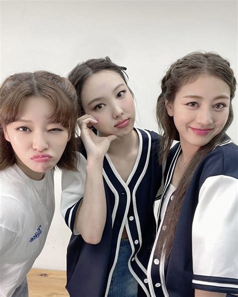 Nayeon Jeongyeon And Jihyo R 3mix