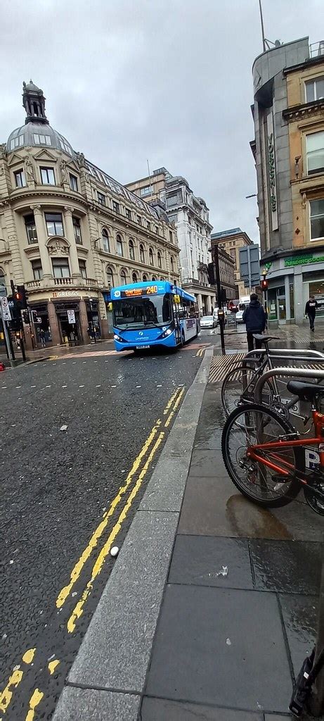 First Glasgow 67064 Enviro 200 MMC Integral SN65 ZFC Flickr