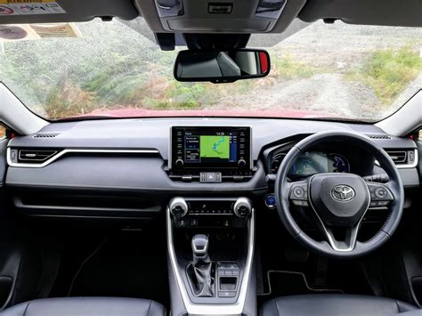 The interior of the new Toyota RAV4 Hybrid - Changing Lanes