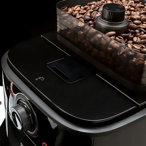 Philips Kaffeemaschine - Grind und Brew HD7767/00 ...