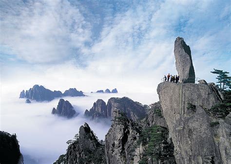 黄山飞来石360百科