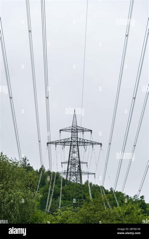 High Voltage Overhead Power Line Power Pylon Steel Lattice Tower