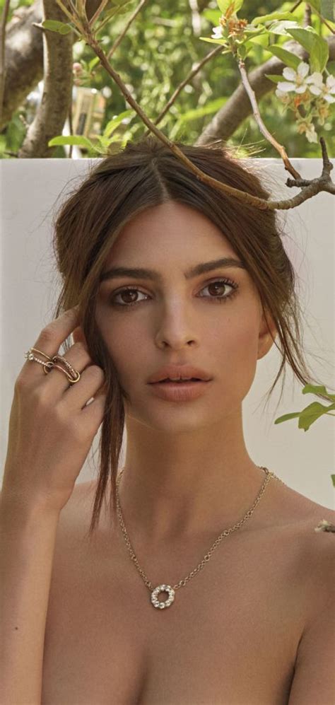 Emrata X Sk Spinelli Kilcollin Emily Ratajkowski Style Emily