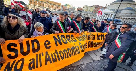 Autonomia Differenziata Boom Della Raccolta Firme Per Il Referendum