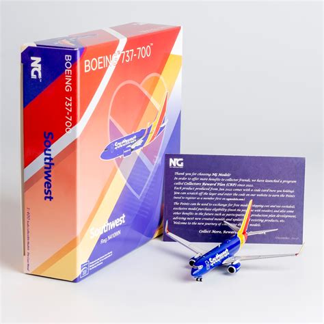 NG Models Southwest Airlines 737-700 Heart Livery N410WN 77043 1:400