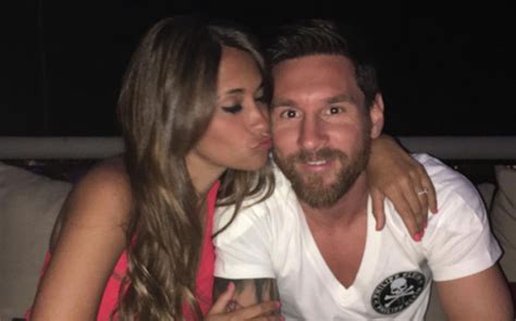 Conozca La Verdadera Historia De Amor De Messi Y Antonella Roccuzzo