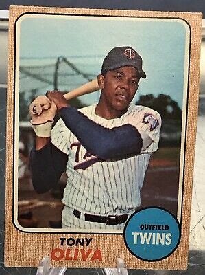 Tony Oliva 1968 Topps Vintage Baseball Card 165 SHARP Twins HOF NM