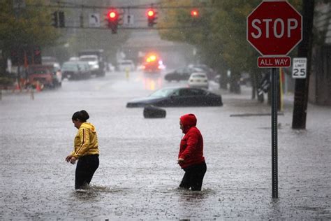 紐約遭「威脅性命」暴雨猛襲 地鐵停、機場關、進入緊急狀態