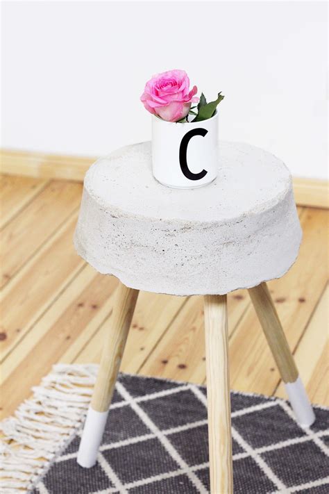 Diy Beton Hocker Zum Selber Bauen Stylisches Wohn Accessoire