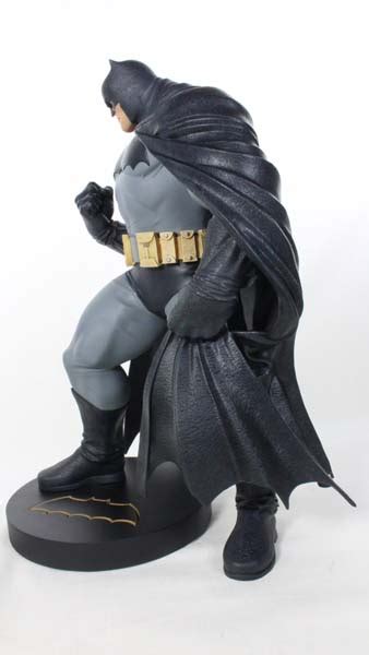 Dc Collectibles Batman Andy Kubert Dark Knight Iii 12 Inch Dc Comics Statue Review Shartimusprime