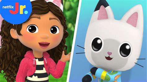 Gabby Pandy Paws Best Bff Moments Gabby S Dollhouse Netflix Jr