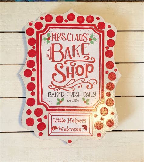 Mrs Claus Bake Shop Sign And Printables Christmas Signs Christmas