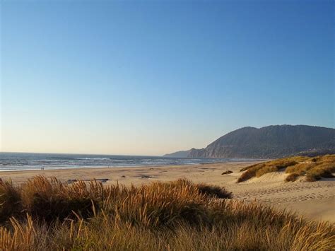 Casing Oregon: Late Winter Camping on the Oregon Coast