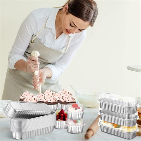 Eaasty Mini Moldes Para Pan Con Tapas Y Forros Para Magdalenas Con