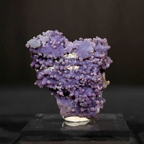 Grape Agate – Rock Collectors Club