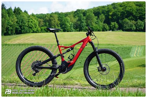 Pedelec Biker De Fotostrecke Specialized Turbo Levo Fsr Comp Ce Fattie