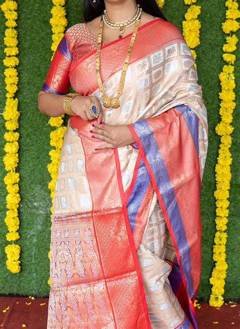 Shop Off White Kancheepuram Silk Zari Weaving Work Saree Festive Wear Online At Best Price Cbazaar